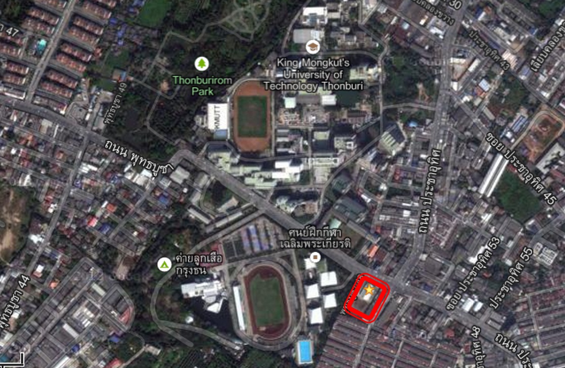 PARQUE01 อ.ตะวัน ประเมินตำแหน่งของโครงการ Parque พุทธบูชา 48 ถือว่าอยู่ในจุดที่มีกระแสพลังมาก ทั้งอยู่ติดถนนใหญ่ ใกล้มหาวิทยาลัยเทคโนโลยีพระจอมเกล้าธนบุรี สวนธนบุรีรมย์